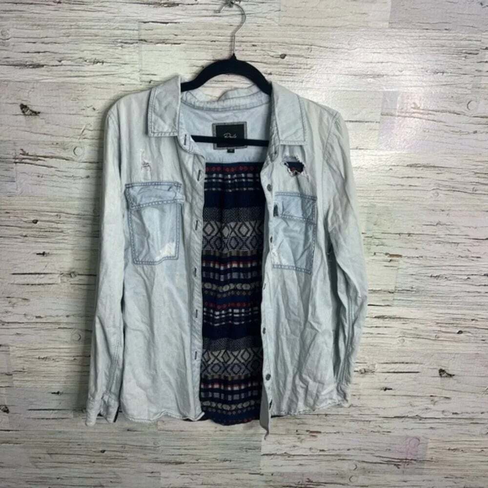 Rails Light Wash Denim Shirt Blouse| Rails Chambray Porter Blouse plaid xs